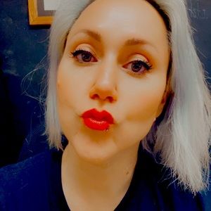 Meet your Posher, Joanna